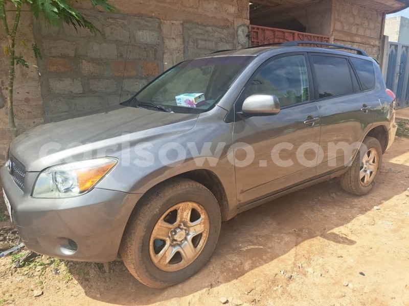 Big with watermark toyota rav4 benin cotonou 17673