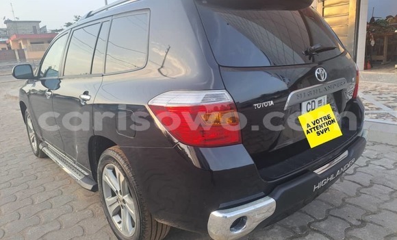 Ra Àlòkù Toyota Highlander Brown Ọkọ̀ in Cotonou ni Benin Ra Àlòkù Toyota Highlander Brown Ọkọ̀ in Cotonou ni Benin