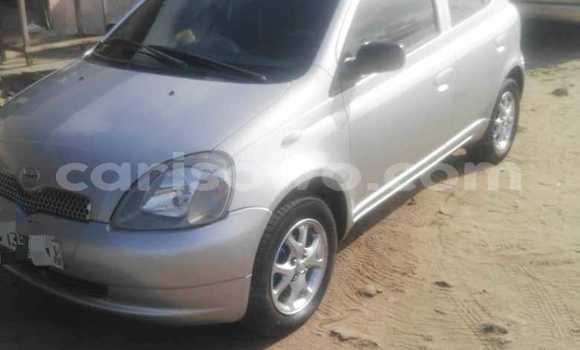 Ra Àlòkù Toyota Yaris Silver Ọkọ̀ in Cotonou ni Benin Ra Àlòkù Toyota Yaris Silver Ọkọ̀ in Cotonou ni Benin