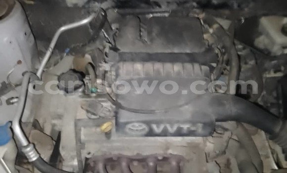 Ra Àlòkù Toyota Yaris Silver Ọkọ̀ in Cotonou ni Benin Ra Àlòkù Toyota Yaris Silver Ọkọ̀ in Cotonou ni Benin