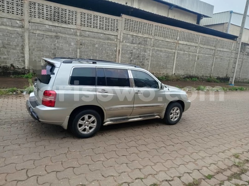 Big with watermark toyota highlander benin cotonou 17697