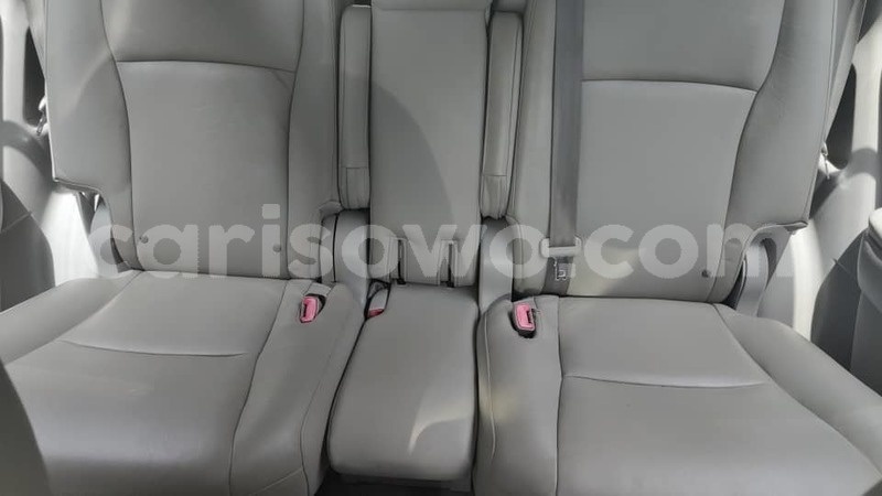 Big with watermark toyota highlander benin cotonou 17706