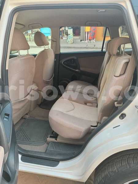 Big with watermark toyota rav4 benin cotonou 17717