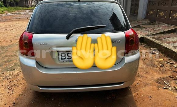 Acheter Occasion Voiture Toyota Corolla Gris à Porto Novo, Benin Acheter Occasion Voiture Toyota Corolla Gris à Porto Novo, Benin