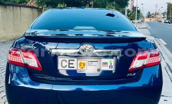 Acheter Occasion Voiture Toyota Camry Bleu à Cotonou, Benin