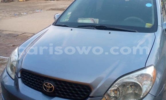 Buy Used Toyota Matrix Silver Car in Cotonou in Benign