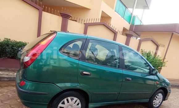 Sayi Na hannu Nissan Almera Tino Green Mota in Cotonou a Benin Sayi Na hannu Nissan Almera Tino Green Mota in Cotonou a Benin