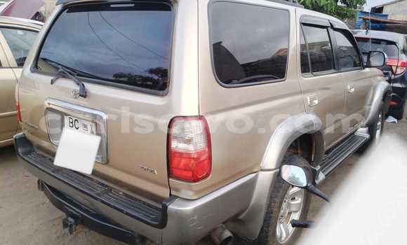 Acheter Occasion Voiture Toyota 4Runner Beige à Cotonou, Benin Acheter Occasion Voiture Toyota 4Runner Beige à Cotonou, Benin