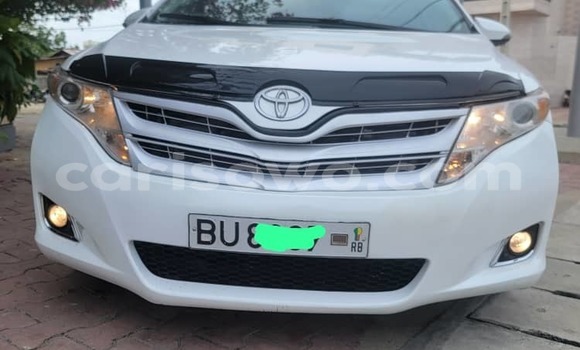 Acheter Occasion Voiture Toyota Venza Blanc à Cotonou, Benin