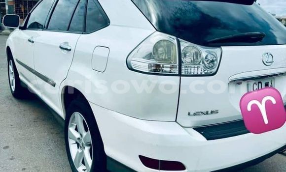 Acheter Occasion Voiture Lexus RX 330 Blanc à Cotonou, Benin Acheter Occasion Voiture Lexus RX 330 Blanc à Cotonou, Benin