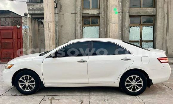 Acheter Occasion Voiture Toyota Camry Blanc à Cotonou, Benin Acheter Occasion Voiture Toyota Camry Blanc à Cotonou, Benin