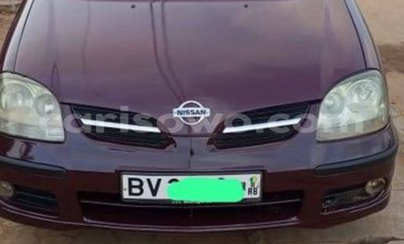 Ra Àlòkù Nissan Almera Red Ọkọ̀ in Banikoara ni Benin