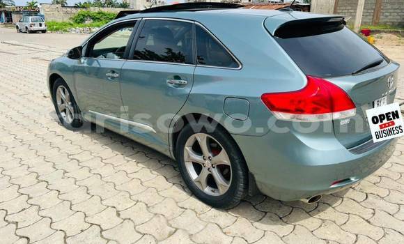 Sayi Na hannu Toyota Venza White Mota in Cotonou a Benin