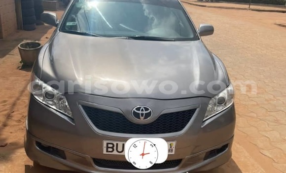 Buy Used Toyota Camry Silver Car in Cotonou in Benign
