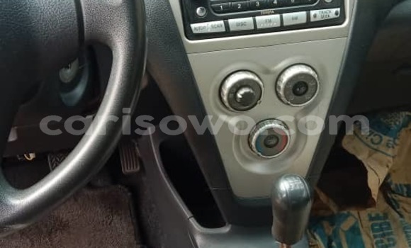 Ra Àlòkù Toyota Yaris Black Ọkọ̀ in Cotonou ni Benin Ra Àlòkù Toyota Yaris Black Ọkọ̀ in Cotonou ni Benin