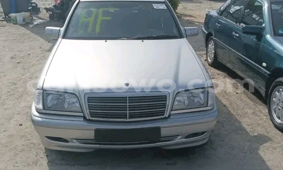 Sayi Na hannu Mercedes-Benz C–Class Sauran Mota in Cotonou a Benin Sayi Na hannu Mercedes-Benz C–Class Sauran Mota in Cotonou a Benin