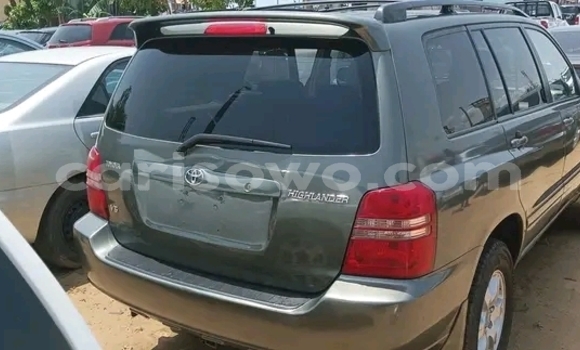 Sayi Na hannu Toyota Highlander M Mota in Cotonou a Benin Sayi Na hannu Toyota Highlander M Mota in Cotonou a Benin