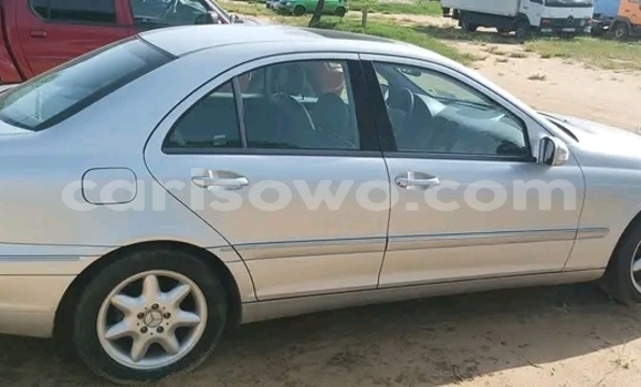 Sayi Na hannu Mercedes-Benz C–Class Sauran Mota in Cotonou a Benin