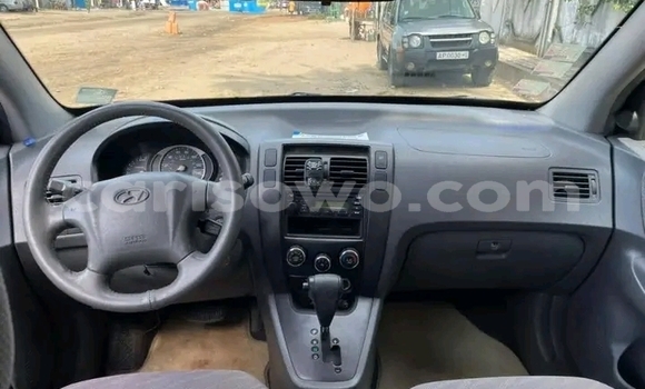 Acheter Occasion Voiture Hyundai Tucson Bleu à Cotonou, Benin Acheter Occasion Voiture Hyundai Tucson Bleu à Cotonou, Benin