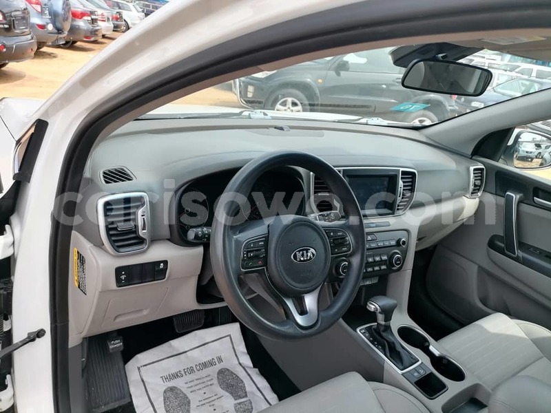 Big with watermark kia sportage benin cotonou 17879