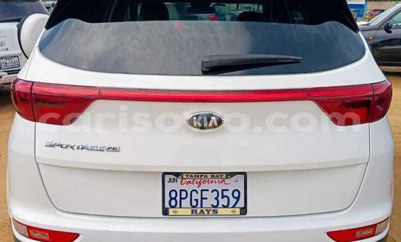 Sayi Na hannu Kia Sportage White Mota in Cotonou a Benin Sayi Na hannu Kia Sportage White Mota in Cotonou a Benin