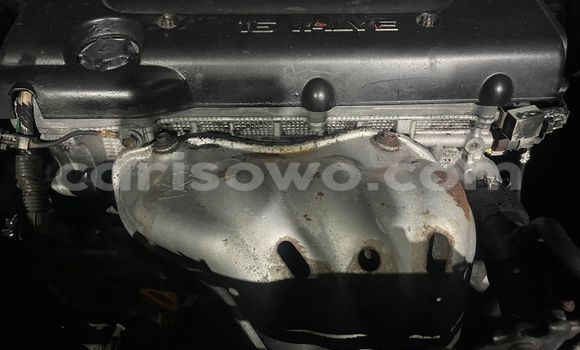 Sayi Na hannu Toyota Avensis Verso Green Mota in Cotonou a Benin Sayi Na hannu Toyota Avensis Verso Green Mota in Cotonou a Benin