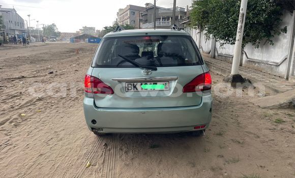 Sayi Na hannu Toyota Avensis Verso Green Mota in Cotonou a Benin Sayi Na hannu Toyota Avensis Verso Green Mota in Cotonou a Benin
