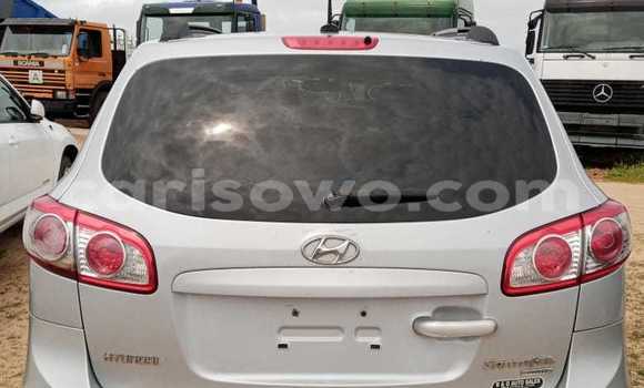 Ra Imported Hyundai Santa Fe Silver Ọkọ̀ in Cotonou ni Benin Ra Imported Hyundai Santa Fe Silver Ọkọ̀ in Cotonou ni Benin