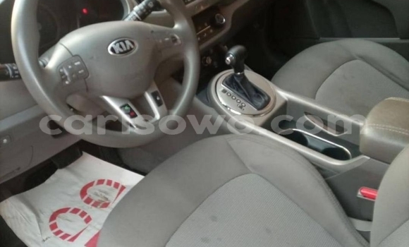 Acheter Occasion Voiture Kia Sportage Noir à Cotonou, Benin Acheter Occasion Voiture Kia Sportage Noir à Cotonou, Benin