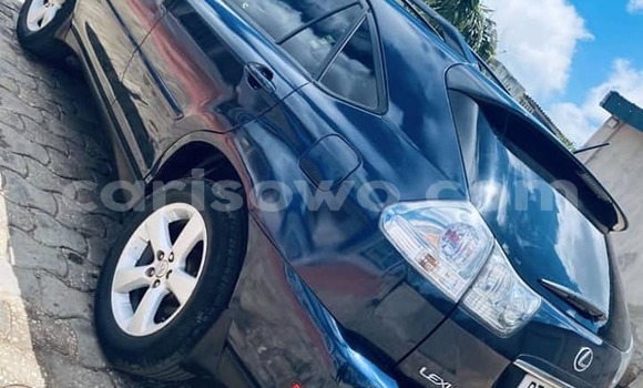 Sayi Na hannu Lexus RX 330 Black Mota in Cotonou a Benin