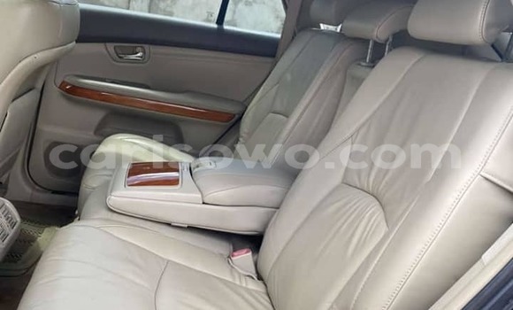 Ra Àlòkù Lexus RX 330 Black Ọkọ̀ in Cotonou ni Benin Ra Àlòkù Lexus RX 330 Black Ọkọ̀ in Cotonou ni Benin