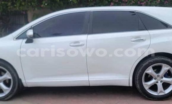 Ra Àlòkù Toyota Venza funfun Ọkọ̀ in Abomey Calavi ni Benin Ra Àlòkù Toyota Venza funfun Ọkọ̀ in Abomey Calavi ni Benin