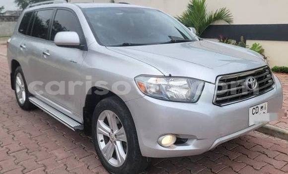 Ra Àlòkù Toyota Highlander Miiran Ọkọ̀ in Abomey ni Benin Ra Àlòkù Toyota Highlander Miiran Ọkọ̀ in Abomey ni Benin