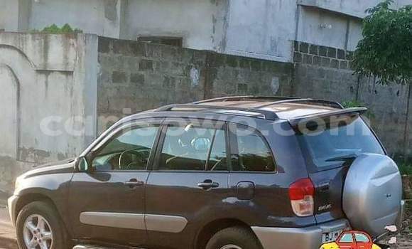 Acheter Occasion Voiture Toyota RAV4 Noir à Cotonou, Benin Acheter Occasion Voiture Toyota RAV4 Noir à Cotonou, Benin