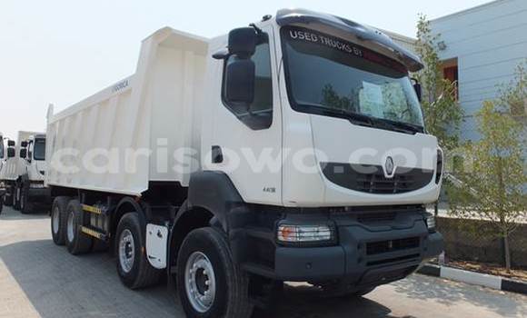 Sayi Sabo Renault TRM 10000 Sauran Babbar mota in Abomey a Benin