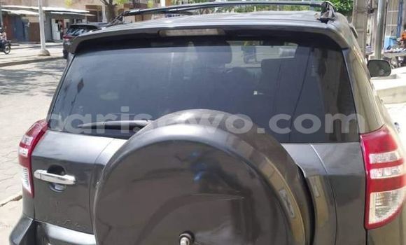 Acheter Occasion Voiture Toyota RAV4 Autre à Cotonou, Benin Acheter Occasion Voiture Toyota RAV4 Autre à Cotonou, Benin