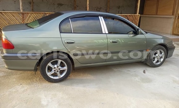 Acheter Occasion Voiture Toyota Avensis Marron à Cotonou, Benin Acheter Occasion Voiture Toyota Avensis Marron à Cotonou, Benin