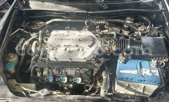 Ra Àlòkù Honda Accord Black Ọkọ̀ in Cotonou ni Benin Ra Àlòkù Honda Accord Black Ọkọ̀ in Cotonou ni Benin