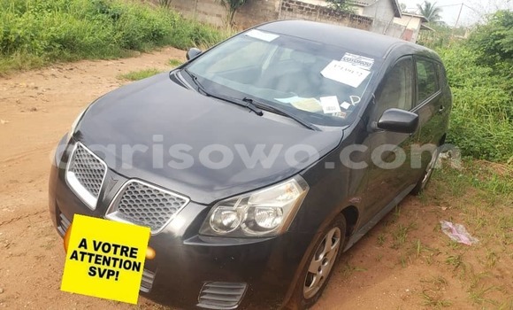 Sayi Na hannu Pontiac Vibe Azurfa Mota in Cotonou a Benin