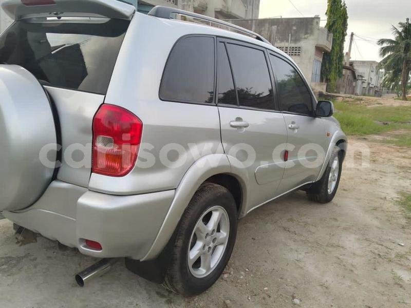 Big with watermark toyota rav4 benin cotonou 17976