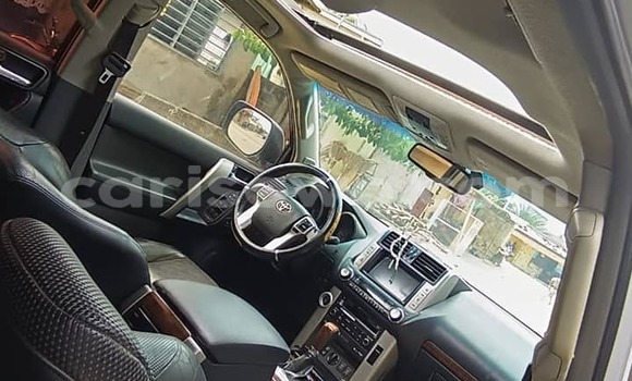 Sayi Na hannu Toyota Land Cruiser Sauran Mota in Cotonou a Benin Sayi Na hannu Toyota Land Cruiser Sauran Mota in Cotonou a Benin