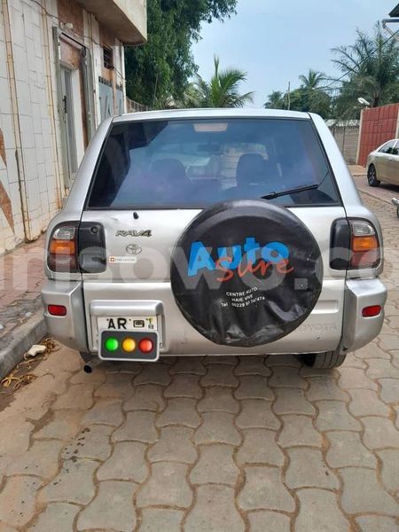 Big with watermark toyota rav4 benin cotonou 18010