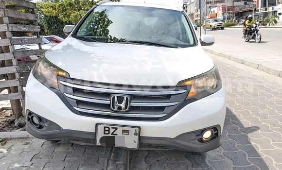 Ra Àlòkù Honda CR–V funfun Ọkọ̀ in Cotonou ni Benin Ra Àlòkù Honda CR–V funfun Ọkọ̀ in Cotonou ni Benin