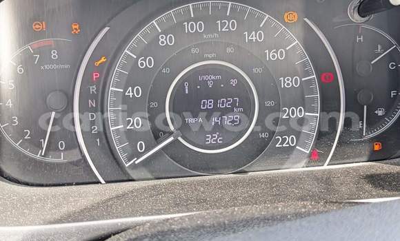 Ra Àlòkù Honda CR–V funfun Ọkọ̀ in Cotonou ni Benin Ra Àlòkù Honda CR–V funfun Ọkọ̀ in Cotonou ni Benin