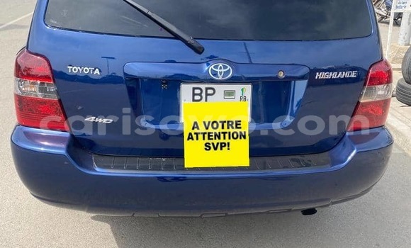 Buy Used Toyota Highlander Blue Car in Cotonou in Benign Buy Used Toyota Highlander Blue Car in Cotonou in Benign