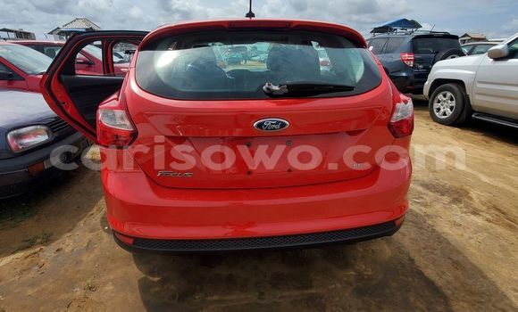 Ra Àlòkù Ford Edge Red Ọkọ̀ in Abomey Calavi ni Benin Ra Àlòkù Ford Edge Red Ọkọ̀ in Abomey Calavi ni Benin