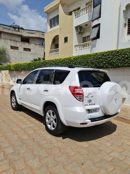 Big with watermark toyota rav4 benin cotonou 18039