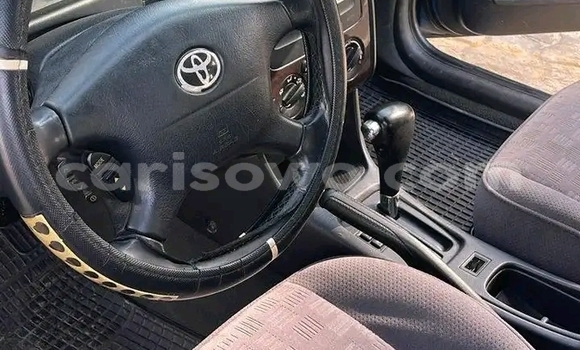 Sayi Na hannu Toyota Avensis Sauran Mota in Cotonou a Benin Sayi Na hannu Toyota Avensis Sauran Mota in Cotonou a Benin