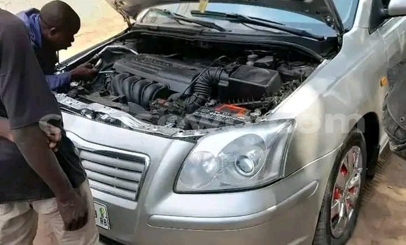 Ra Àlòkù Toyota Avensis Alagara Ọkọ̀ in Abomey Calavi ni Benin Ra Àlòkù Toyota Avensis Alagara Ọkọ̀ in Abomey Calavi ni Benin