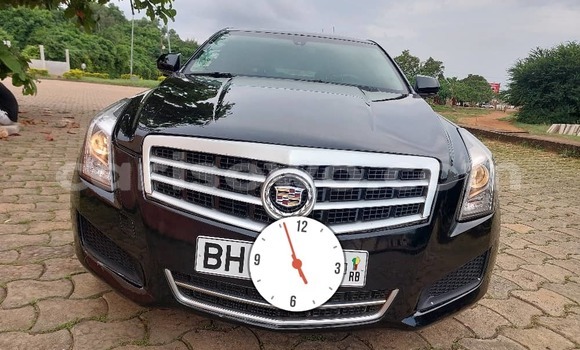 Sayi Na hannu Cadillac ATS Black Mota in Cotonou a Benin
